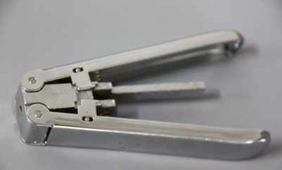 鋁合金光纖剝線鉗 通訊設備維護的高效工具